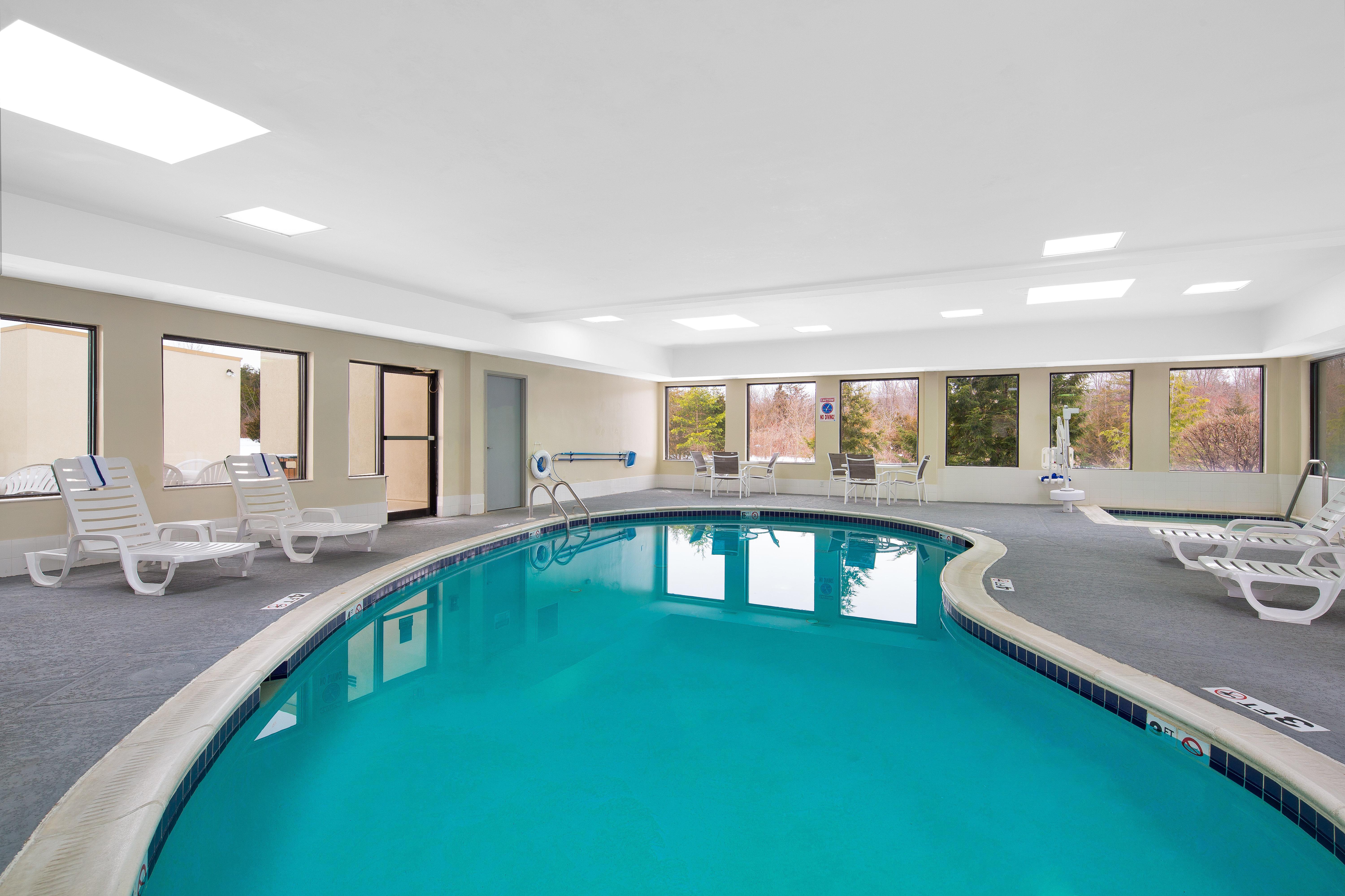 Express Harrisburg I-81 - Hershey By Ihg 3*